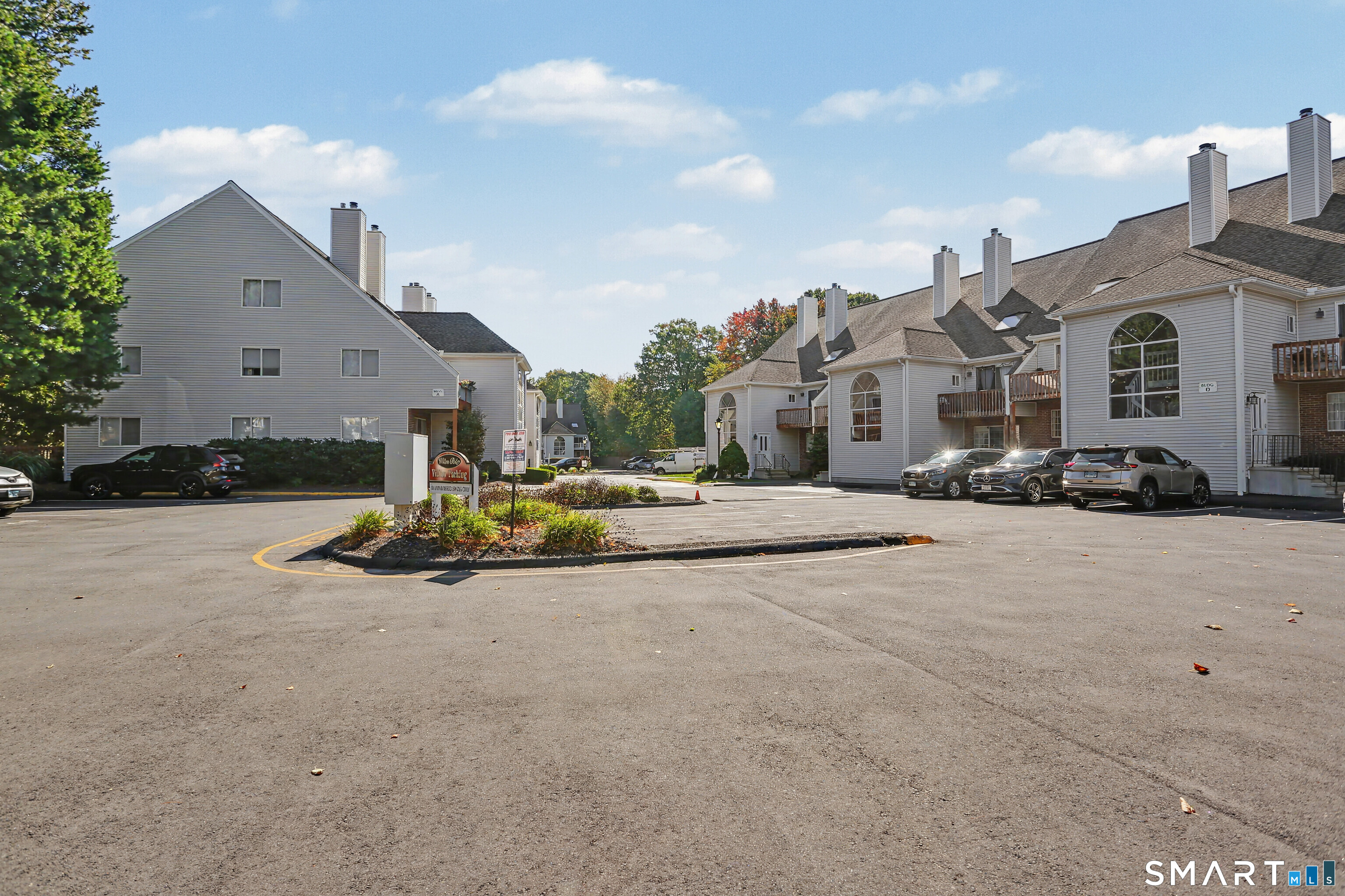 3200 Madison Avenue Unit: 23