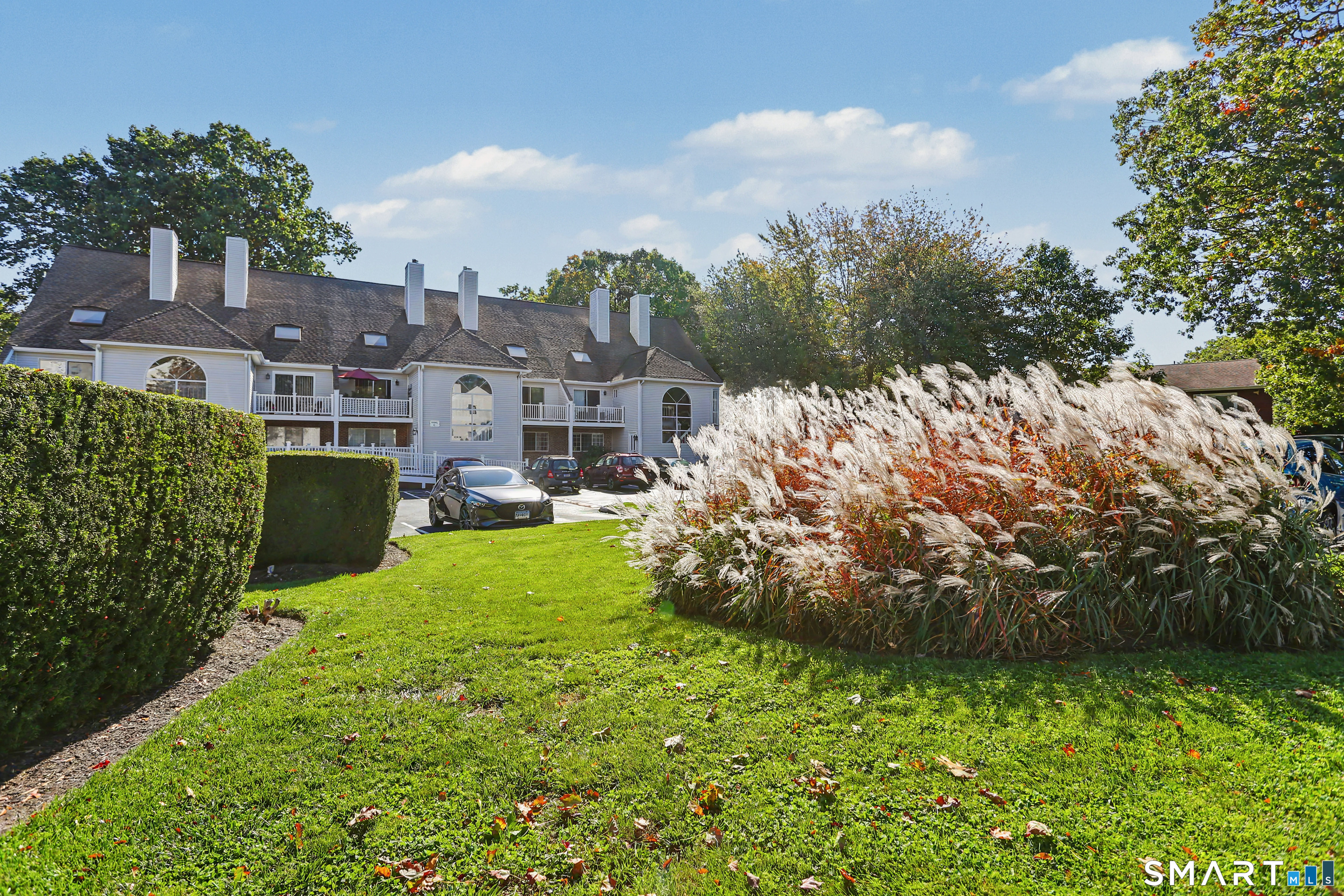 3200 Madison Avenue Unit: 23
