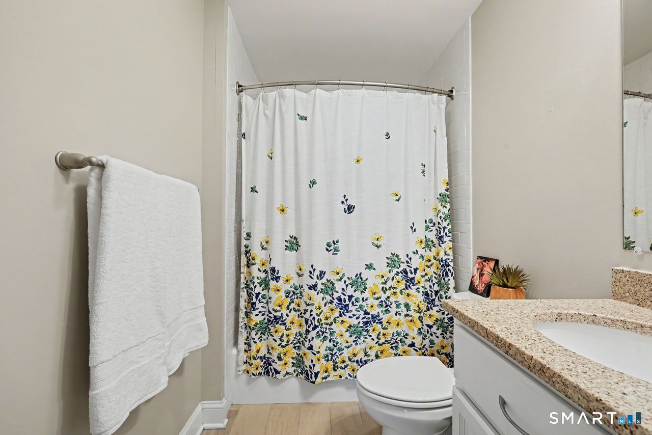 108 Seaside Avenue Unit: 16
