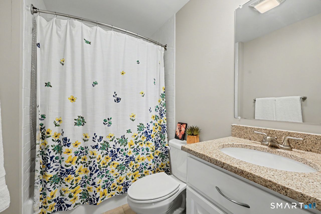 108 Seaside Avenue Unit: 16