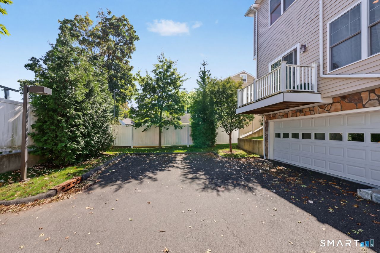 108 Seaside Avenue Unit: 16
