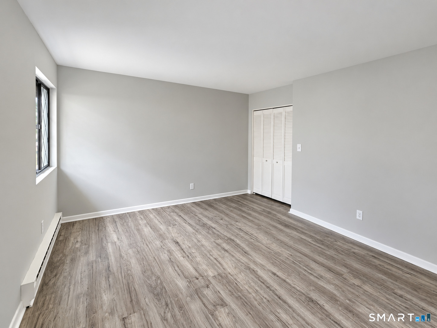 45 Columbus Place Unit: 17