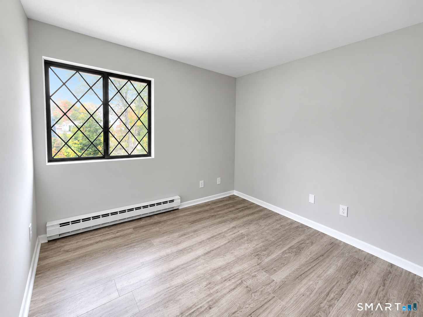 45 Columbus Place Unit: 17