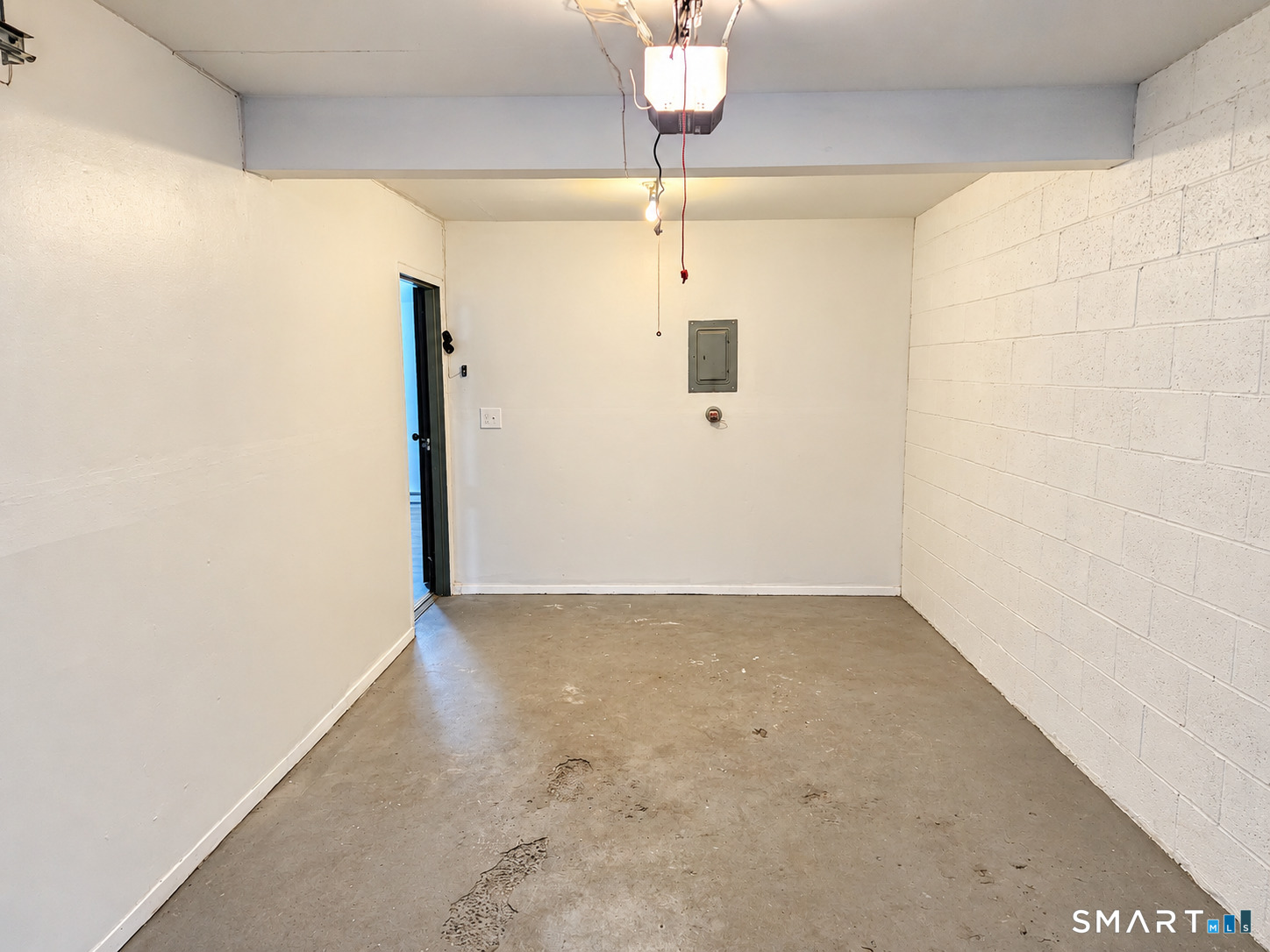 45 Columbus Place Unit: 17