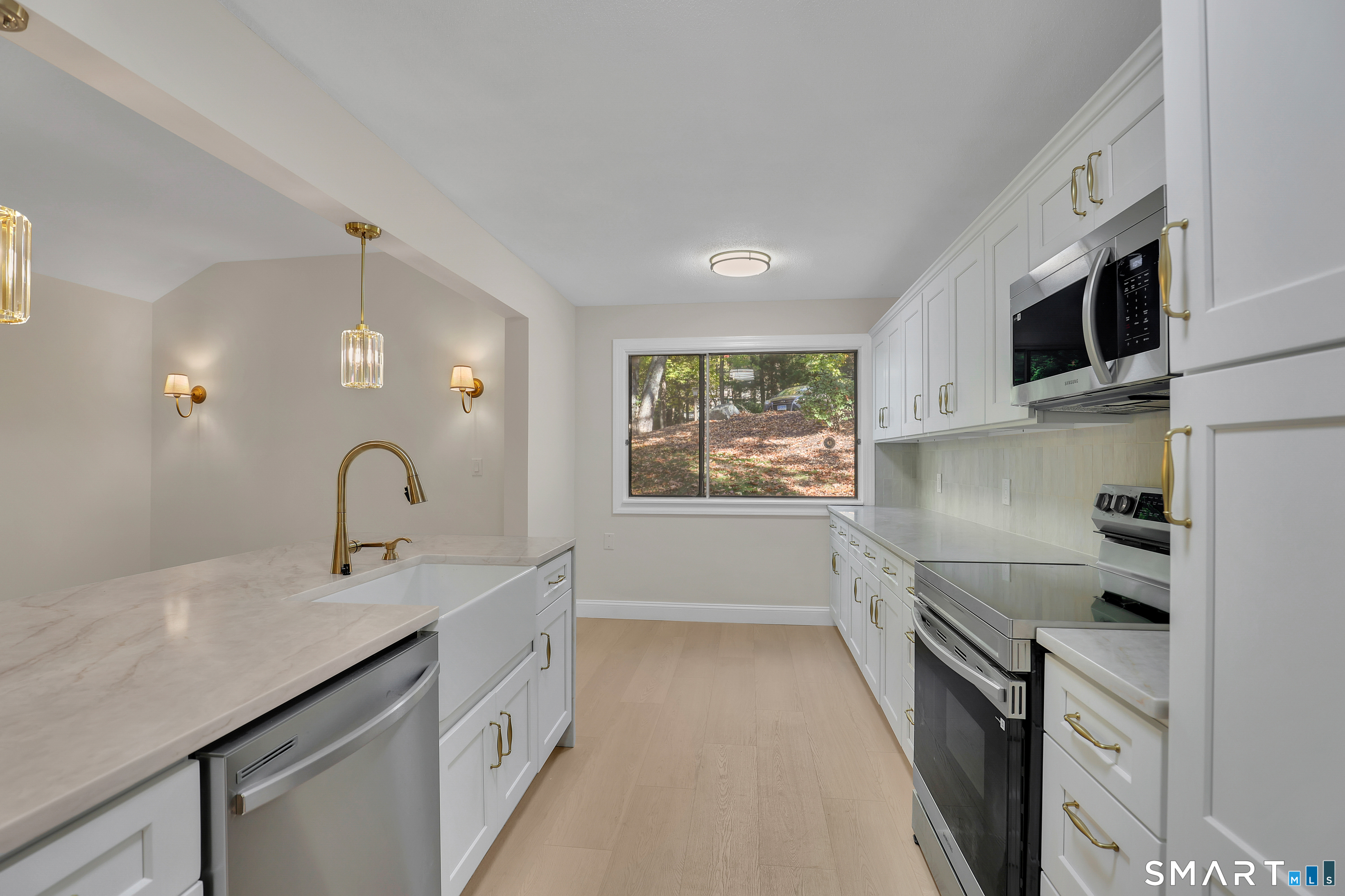 847 Heritage Village Unit: B