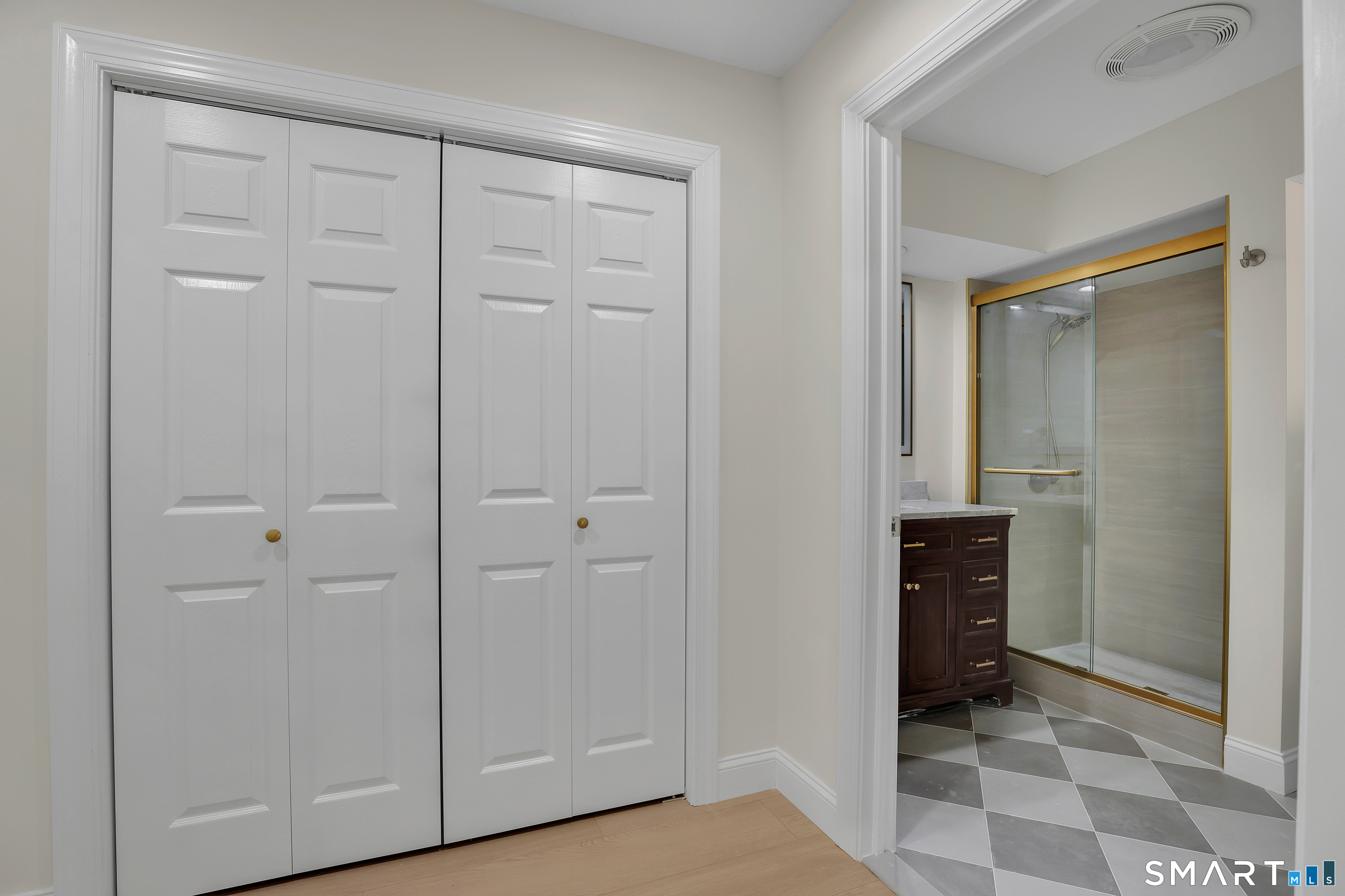 847 Heritage Village Unit: B