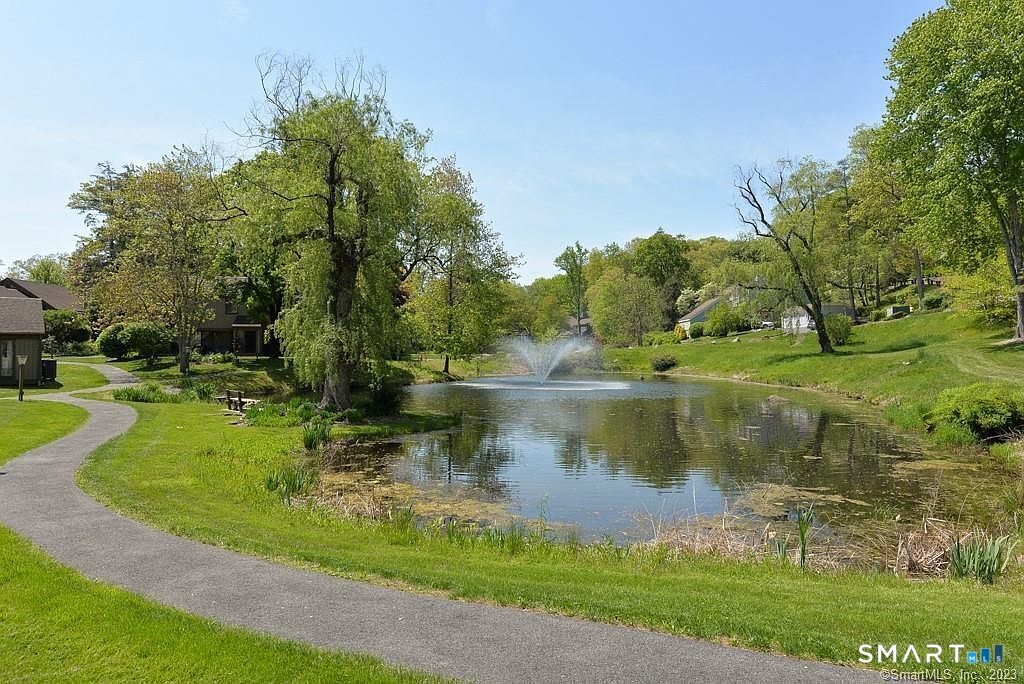 847 Heritage Village Unit: B
