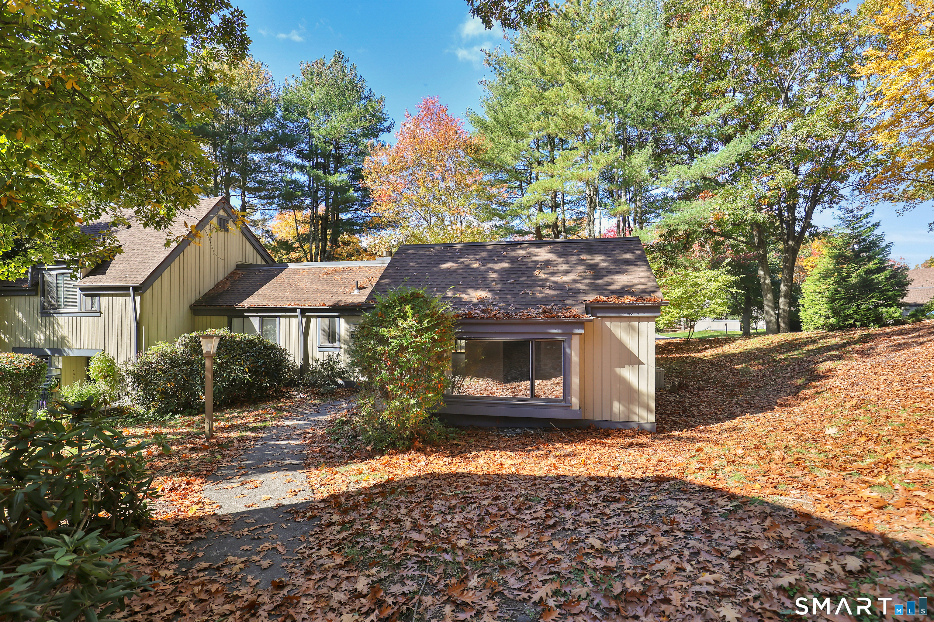 847 Heritage Village Unit: B