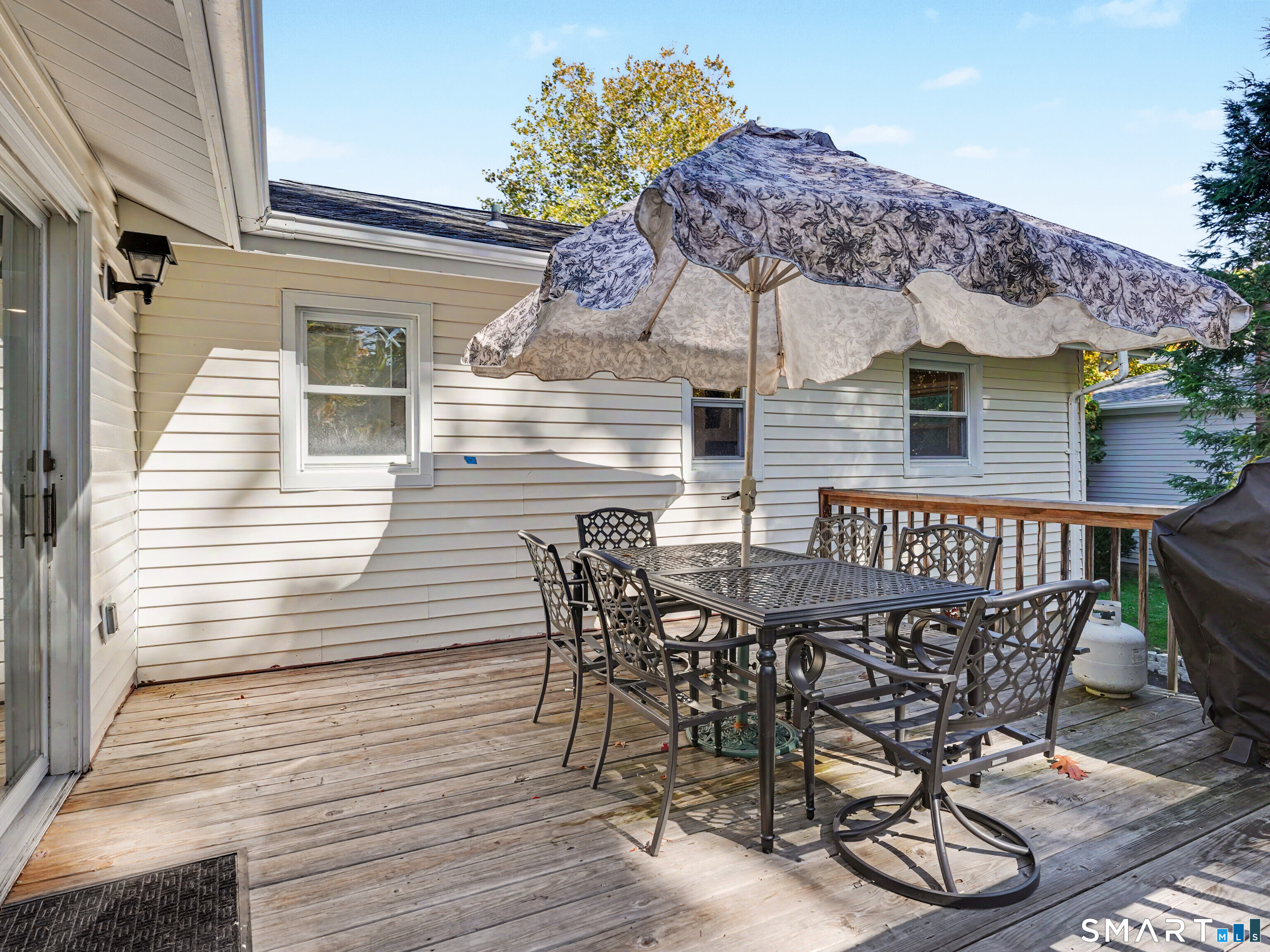 100 Fawn Drive