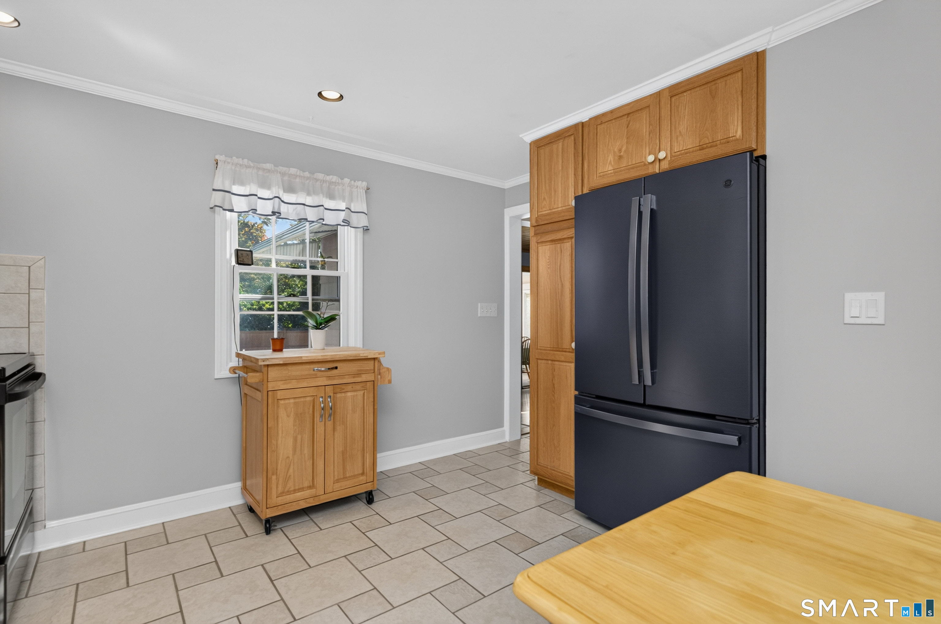 35 Highlawn Road