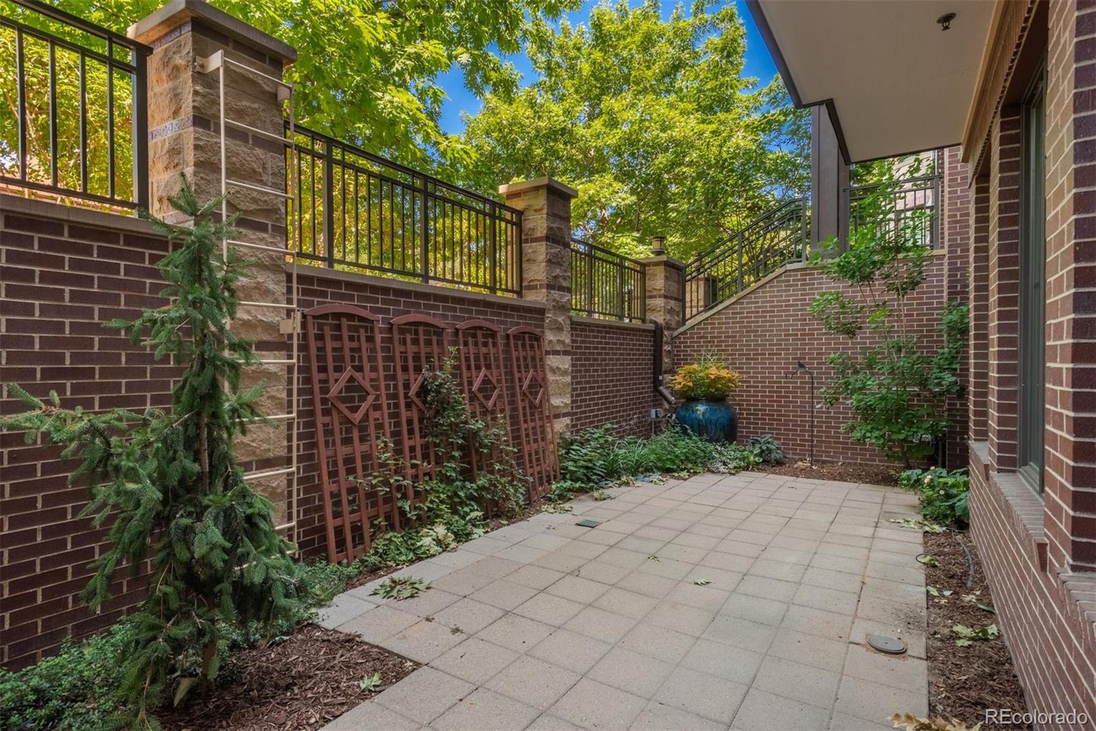 1684 Fillmore Street