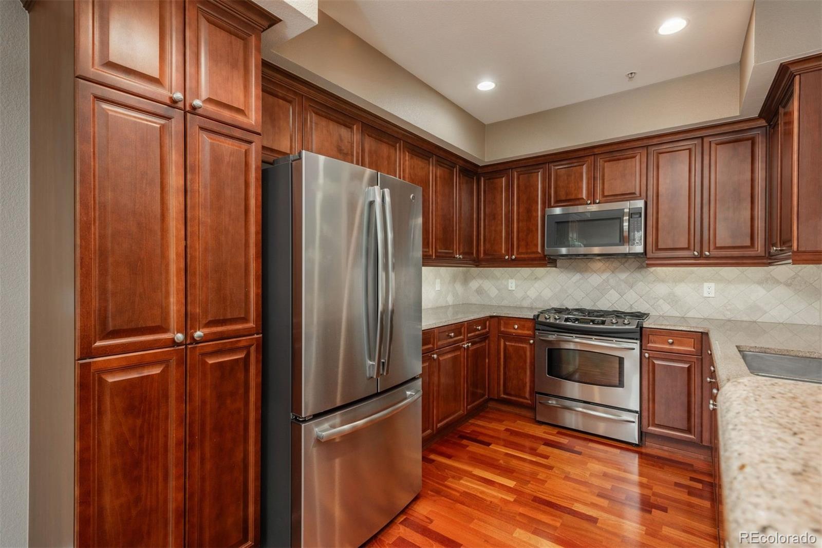 1684 Fillmore Street