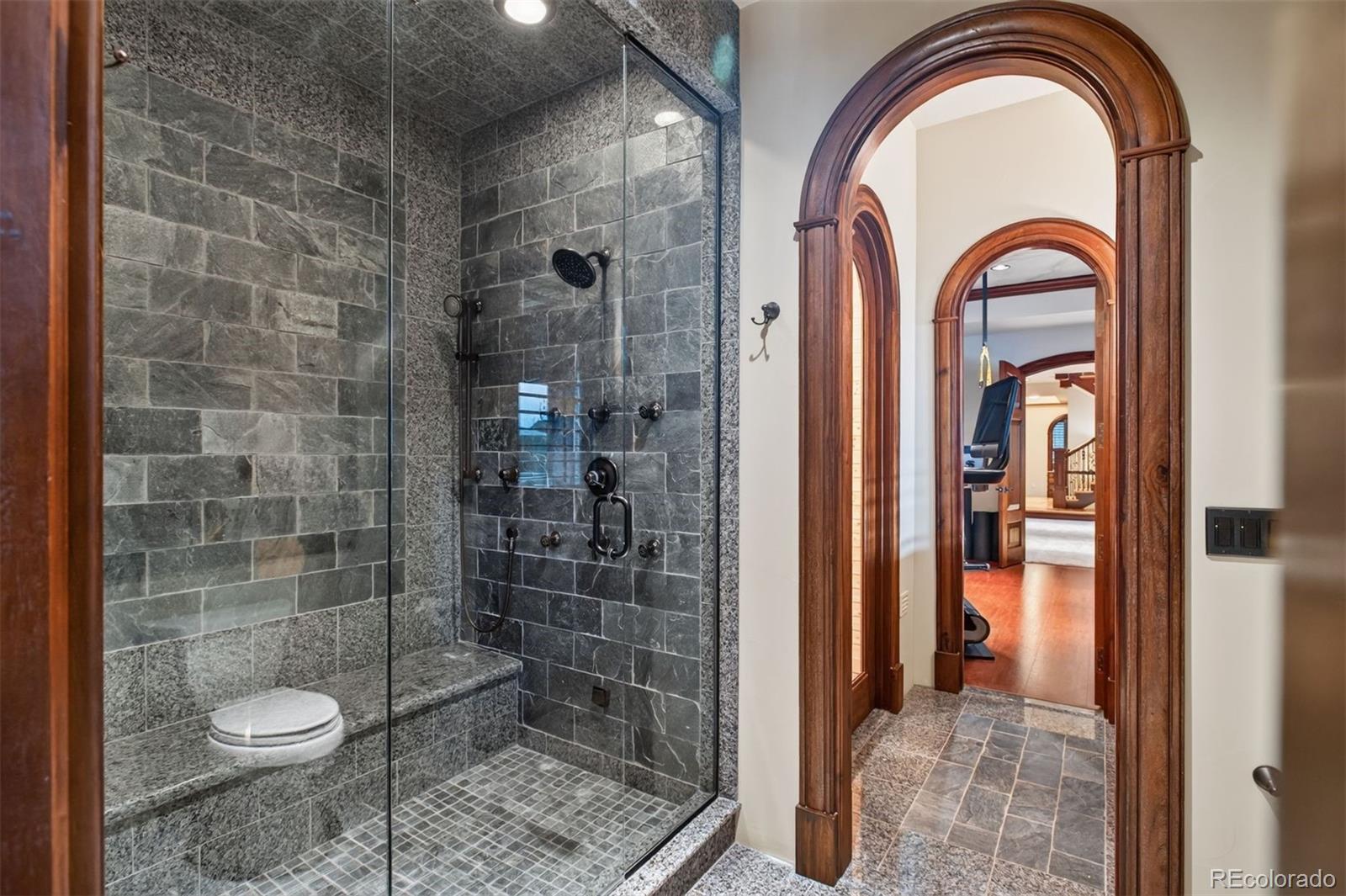1125 Northwood Court