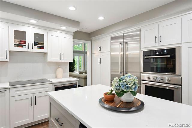 7703 S Grape Court
