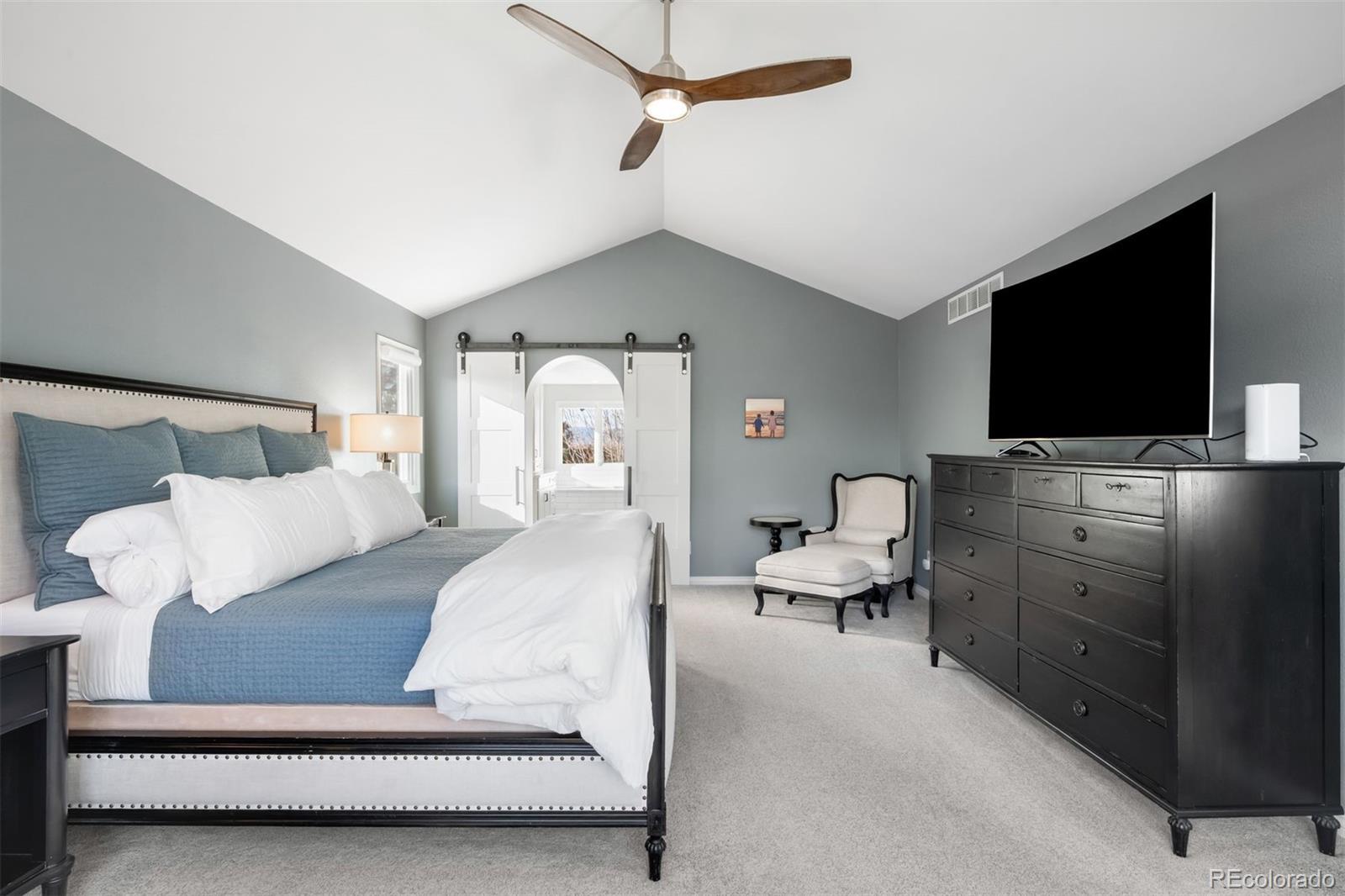 8027 S Fairfax Court