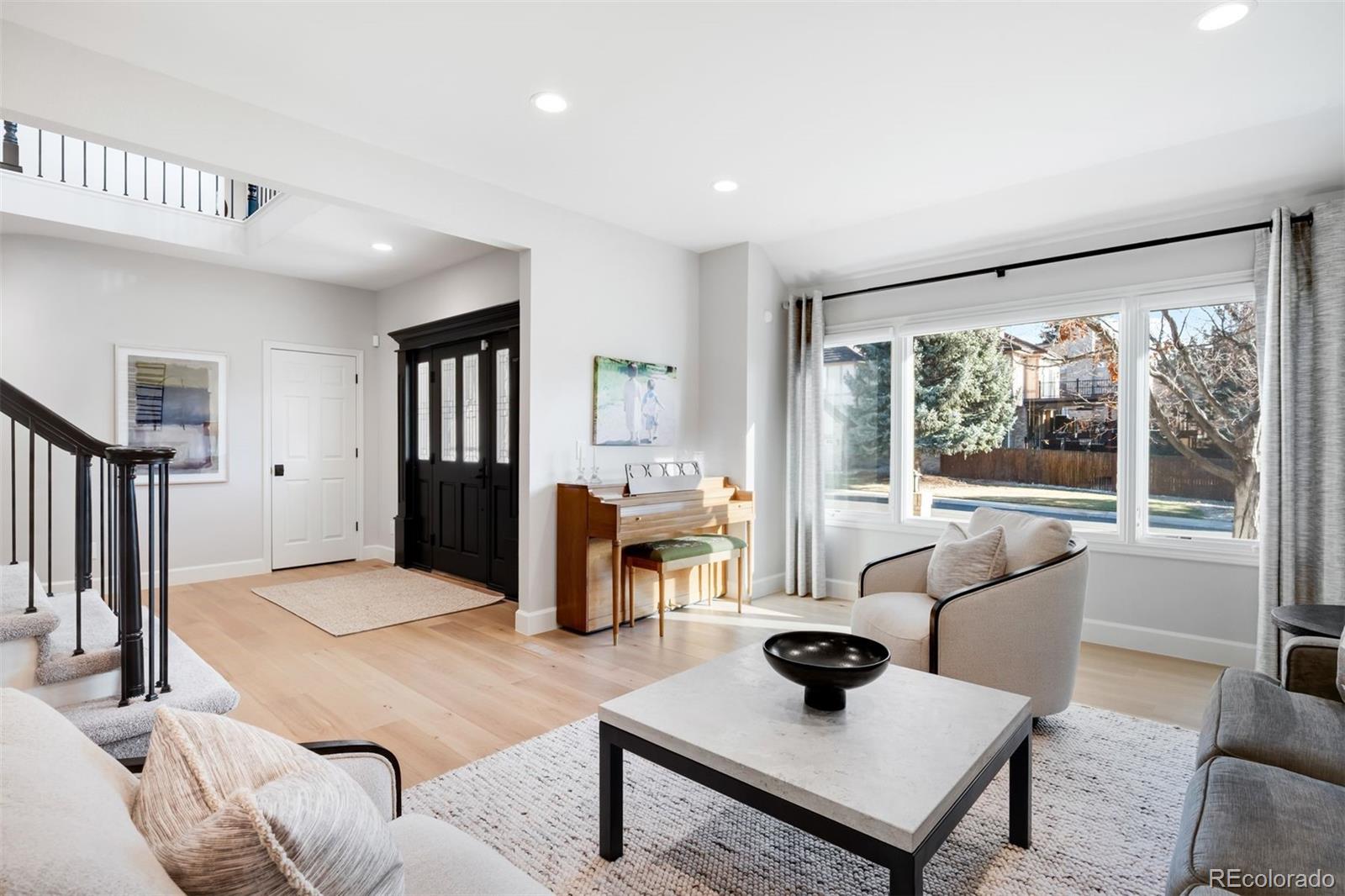 8027 S Fairfax Court