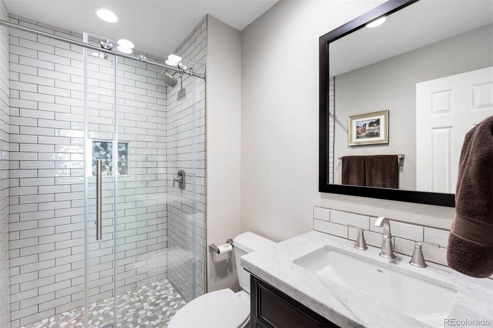 8027 S Fairfax Court