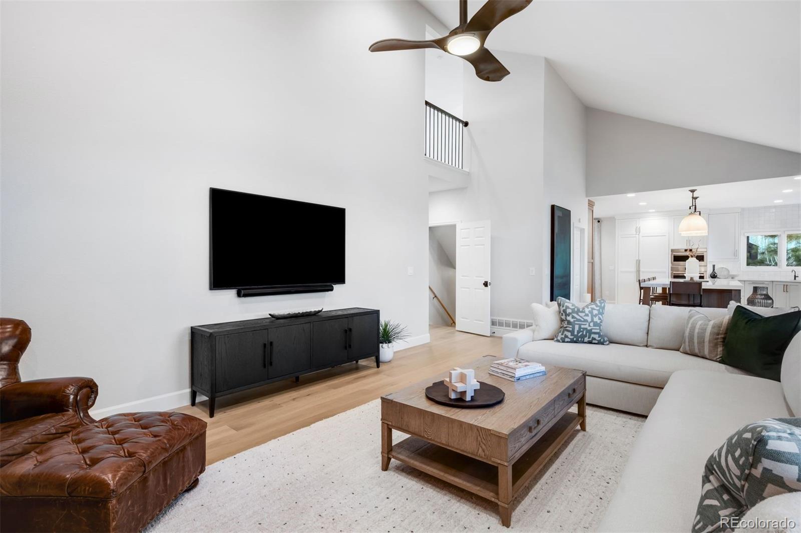 8027 S Fairfax Court