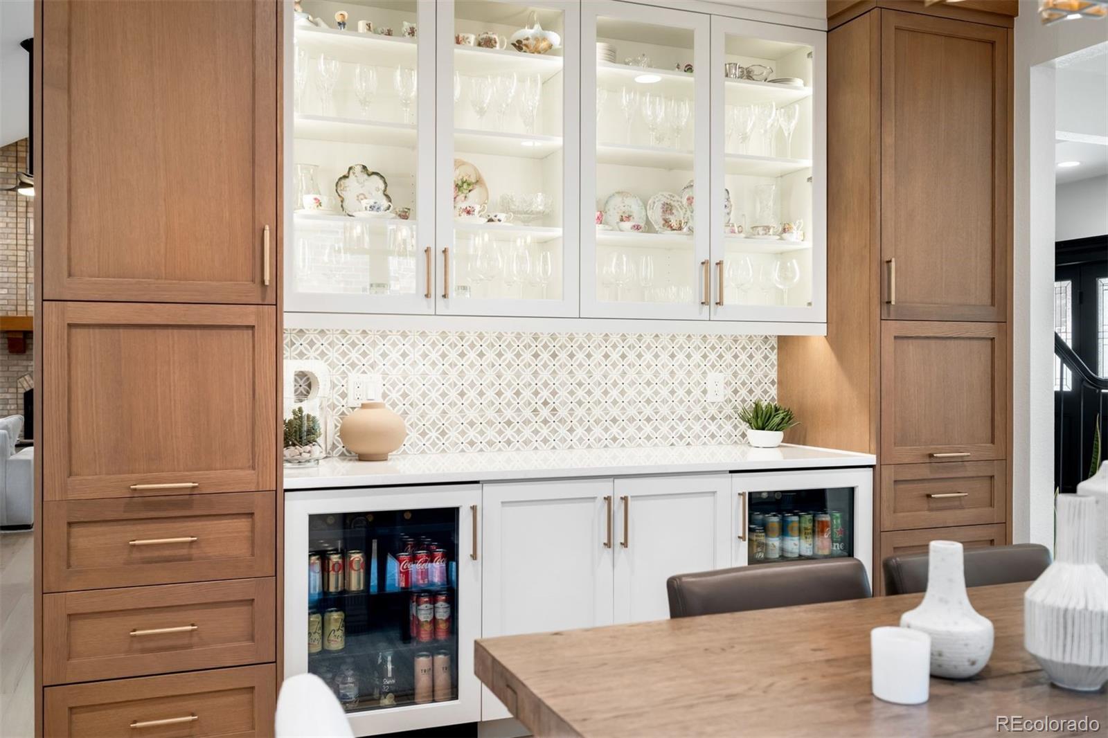 8027 S Fairfax Court