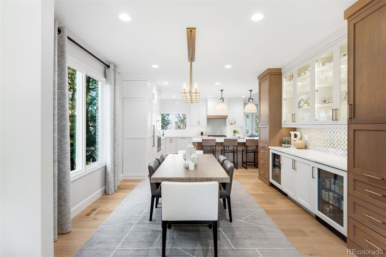 8027 S Fairfax Court