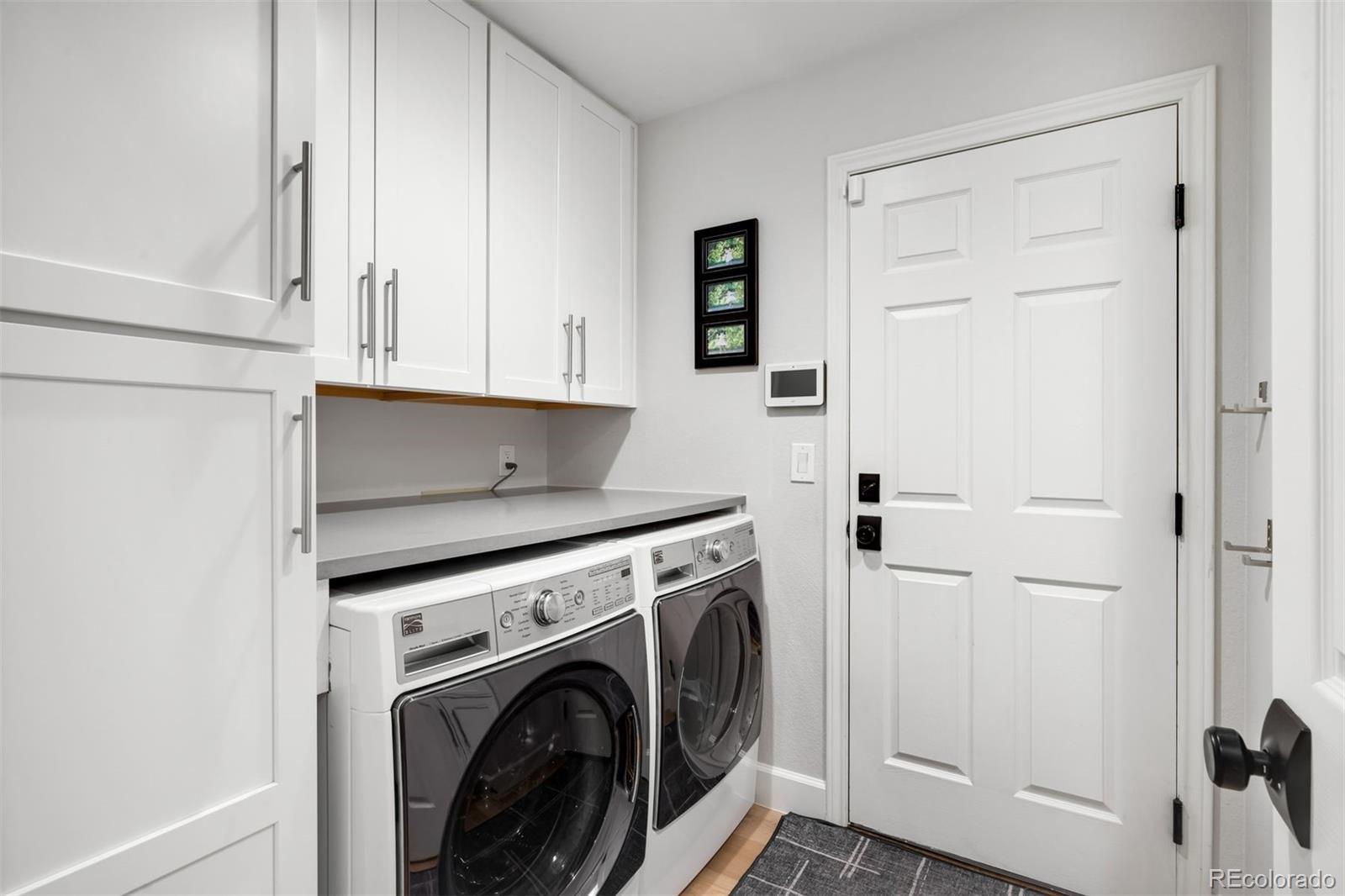 8027 S Fairfax Court