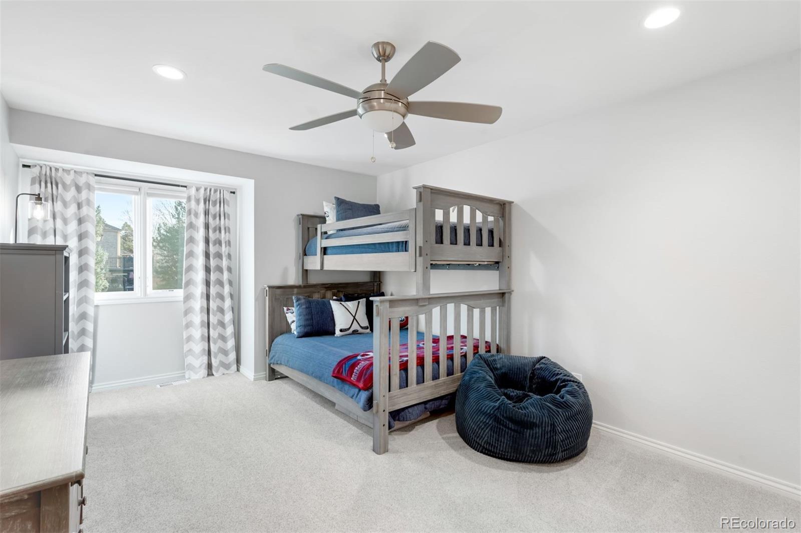 8027 S Fairfax Court