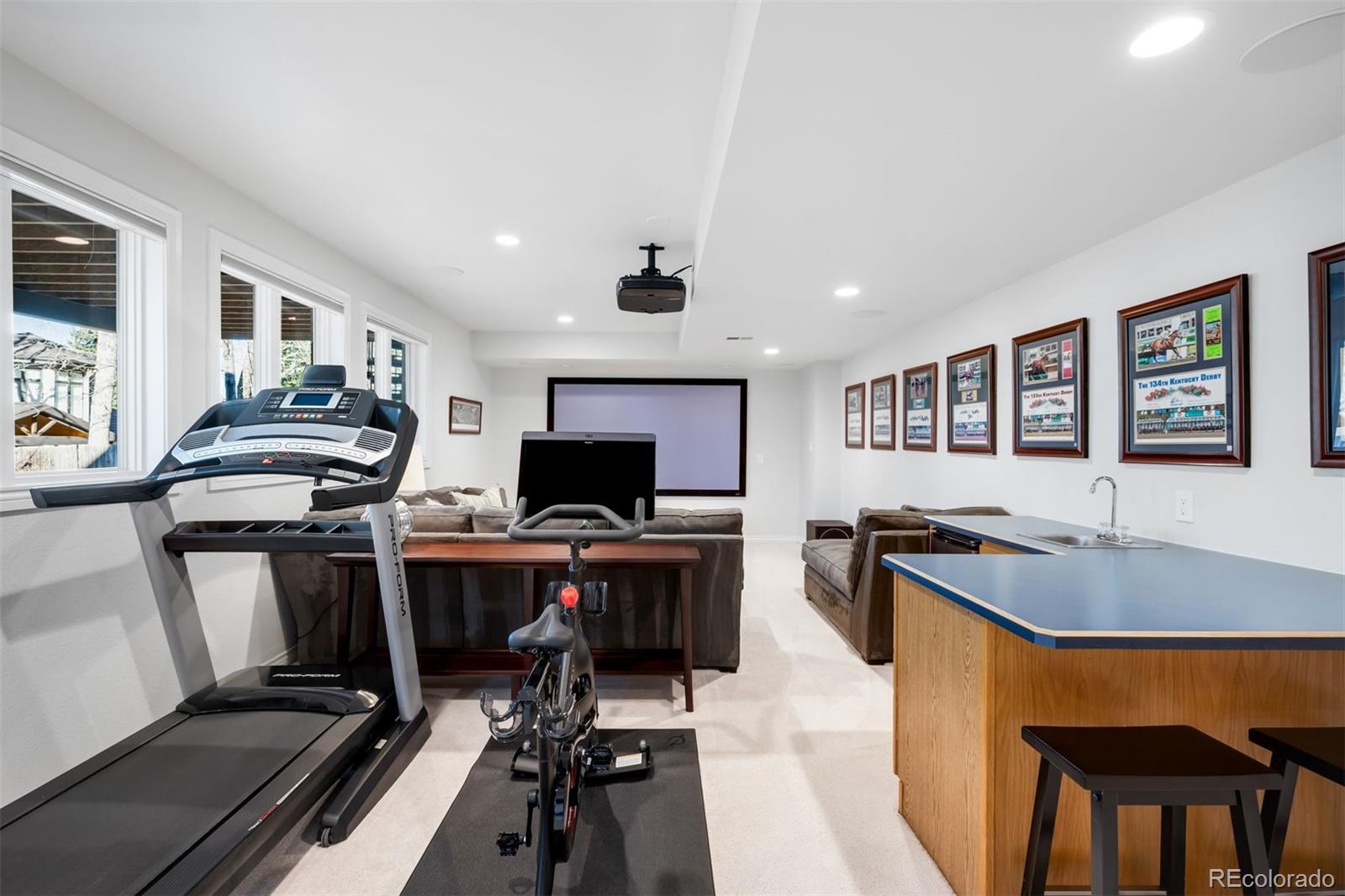 8027 S Fairfax Court