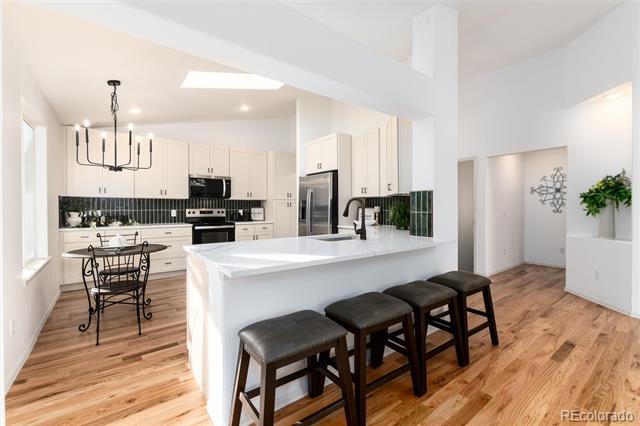 8896 Goosander Way