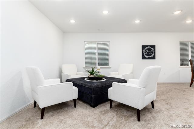 8896 Goosander Way