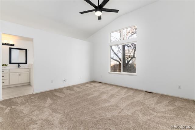 8896 Goosander Way