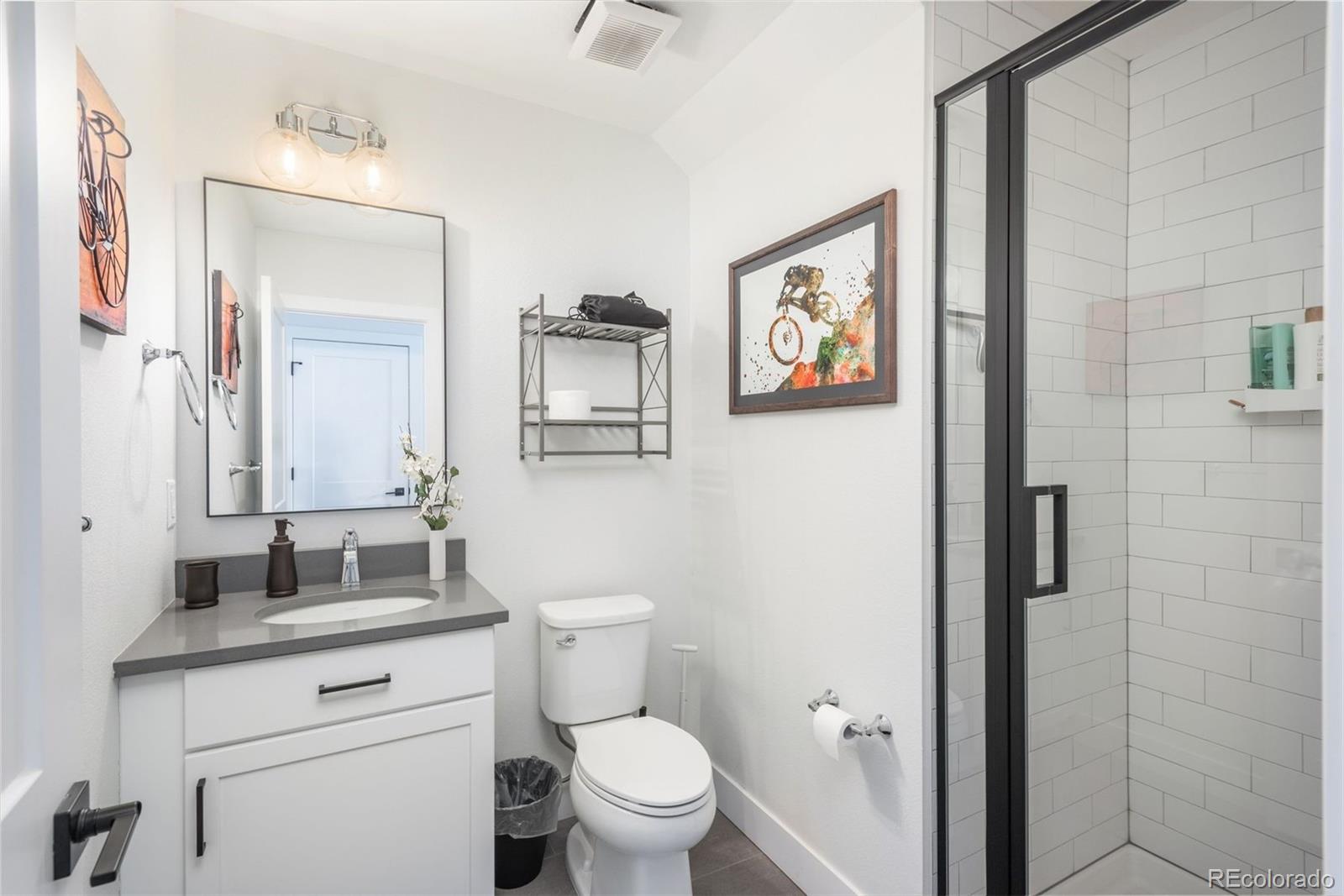 5419 Allison Street Unit: G