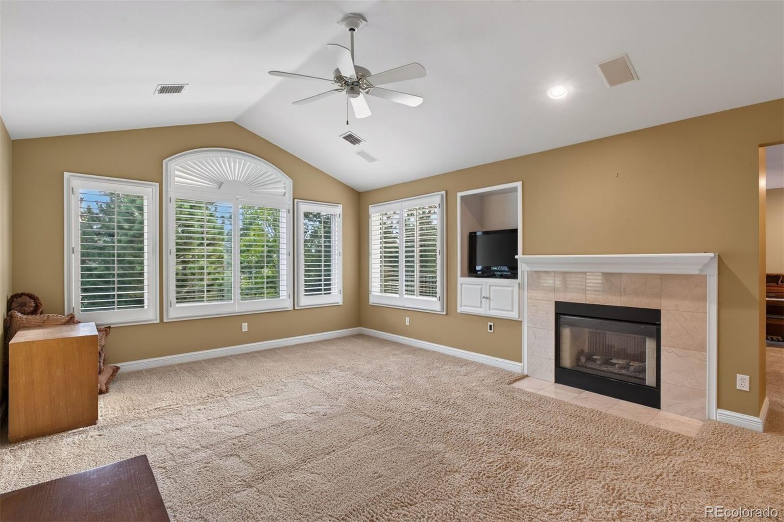 5440 S Grape Lane