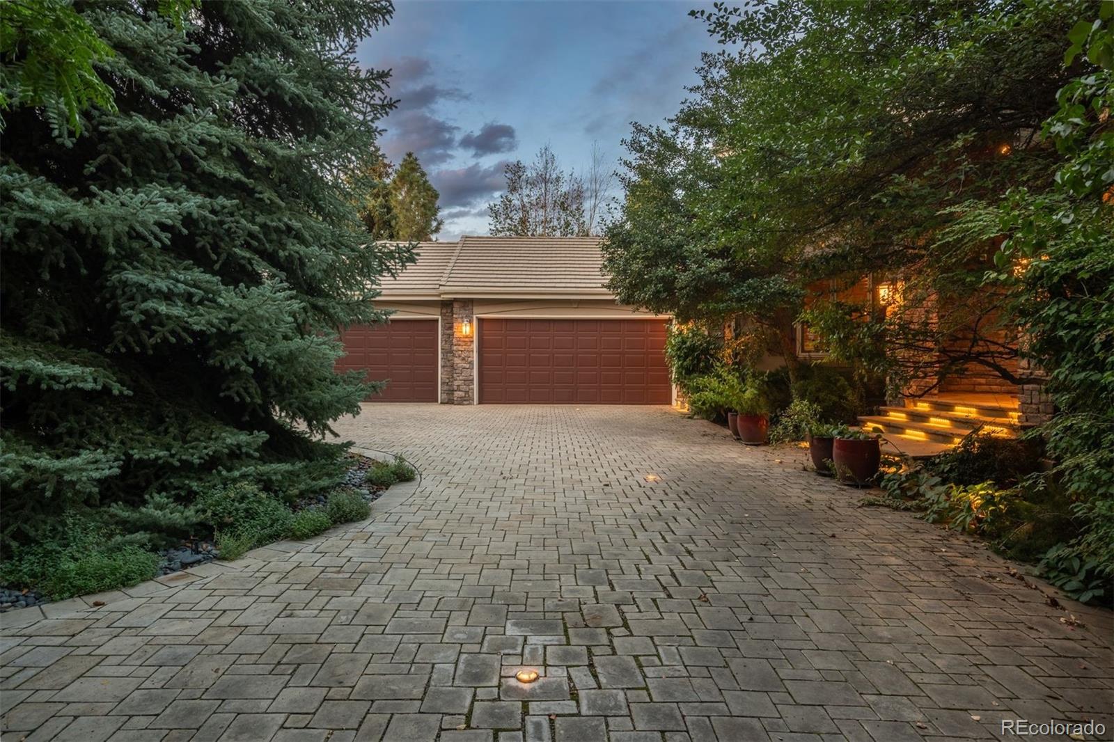5440 S Grape Lane