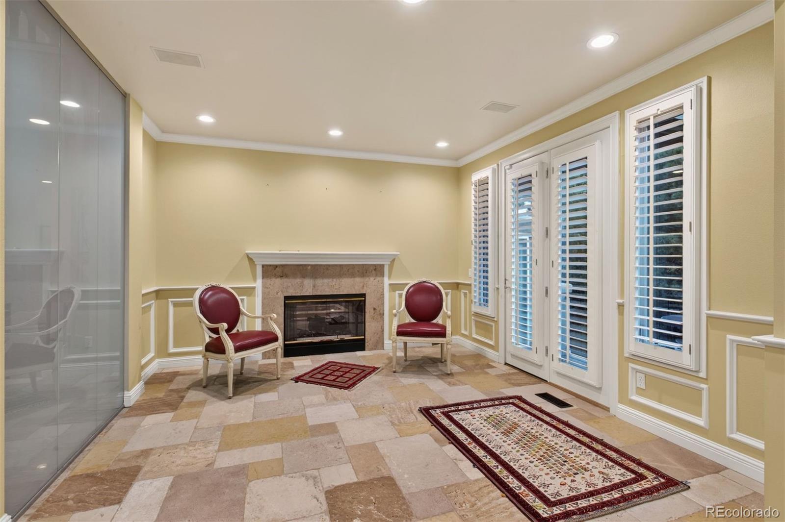 5440 S Grape Lane