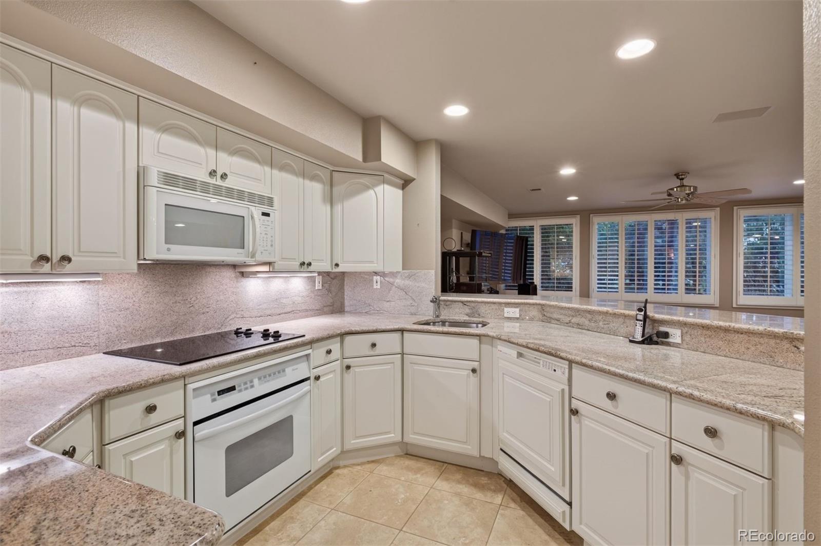 5440 S Grape Lane