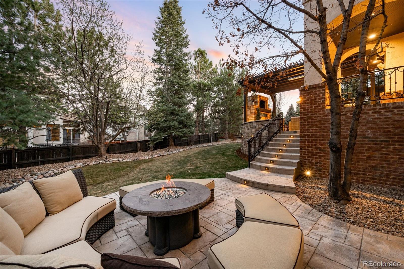 9329 E Star Hill Trail