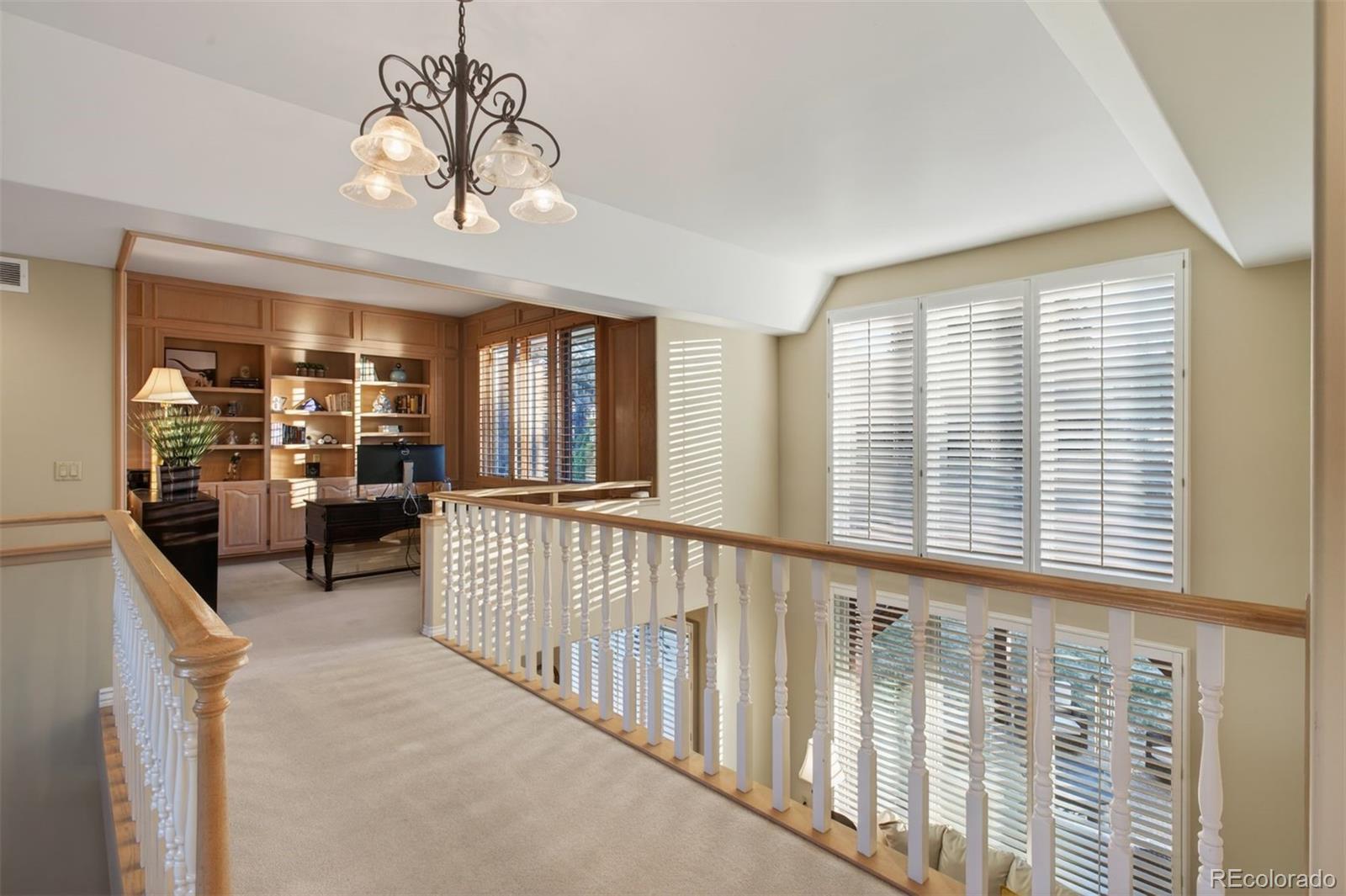 5440 E Mineral Circle