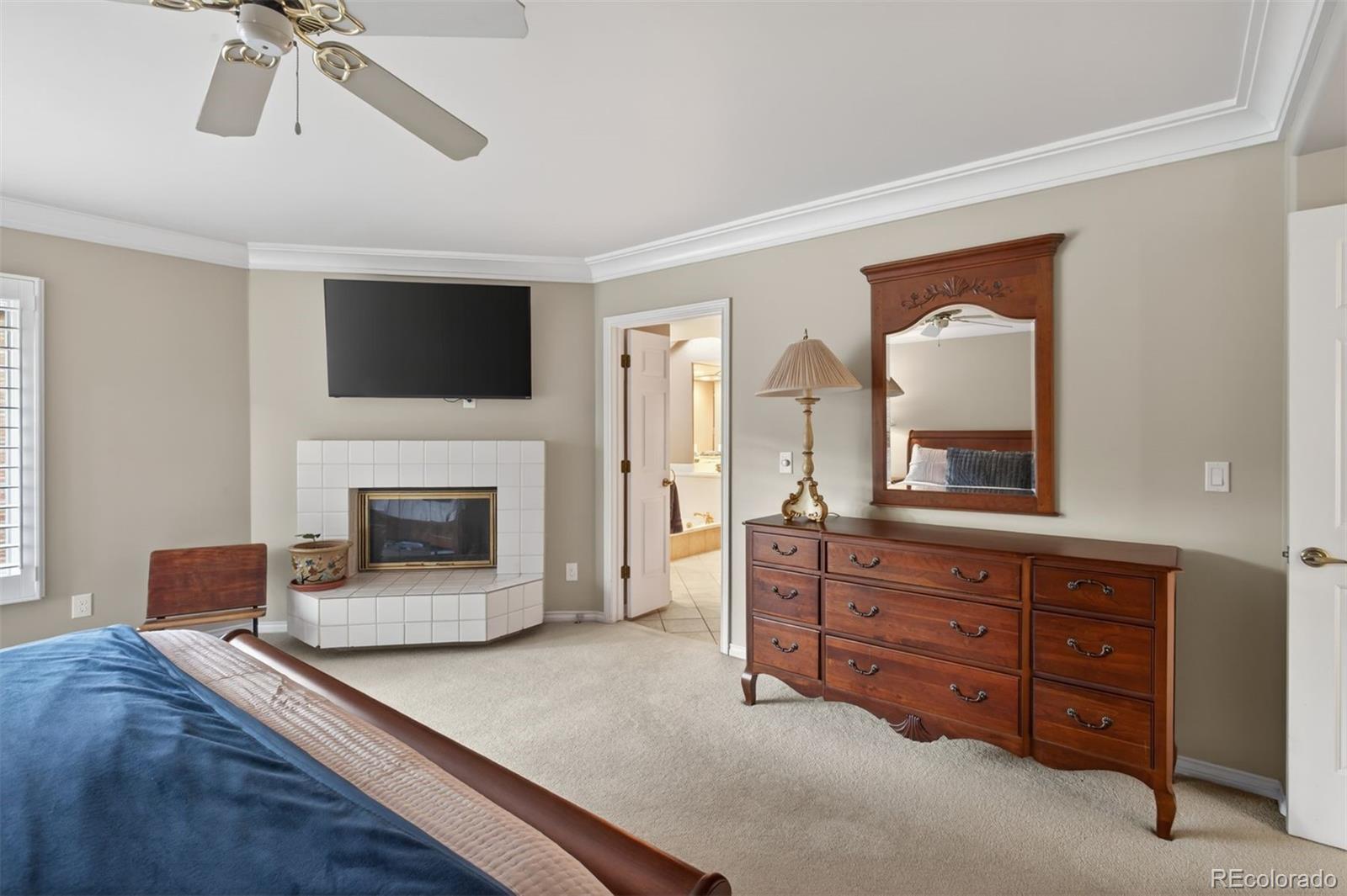 5440 E Mineral Circle