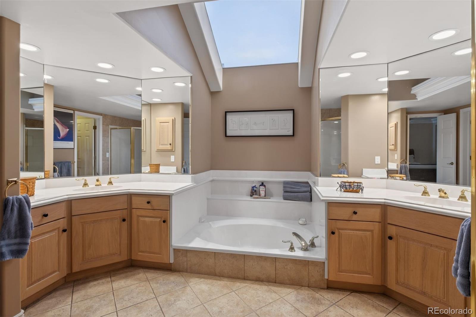 5440 E Mineral Circle