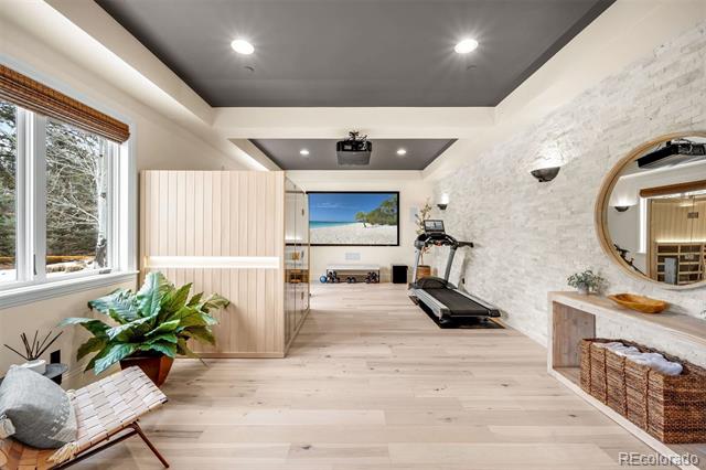 2198 Avenida Del Sol