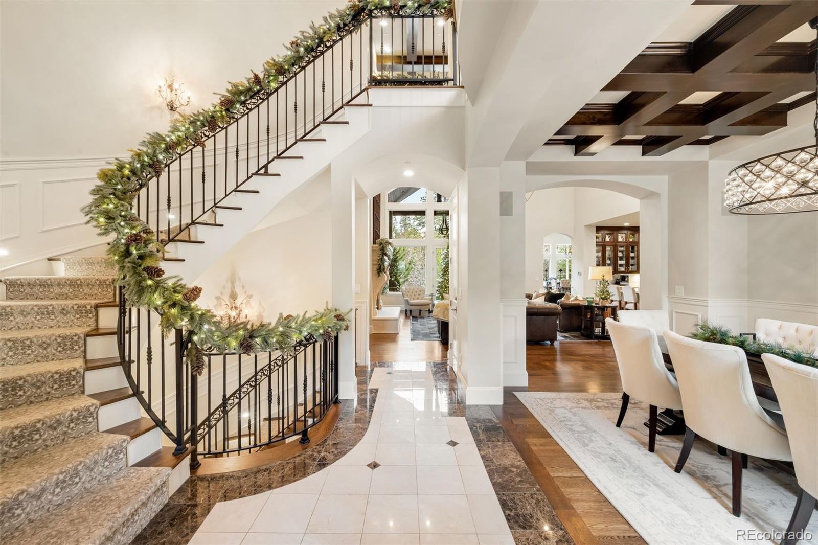 2198 Avenida Del Sol