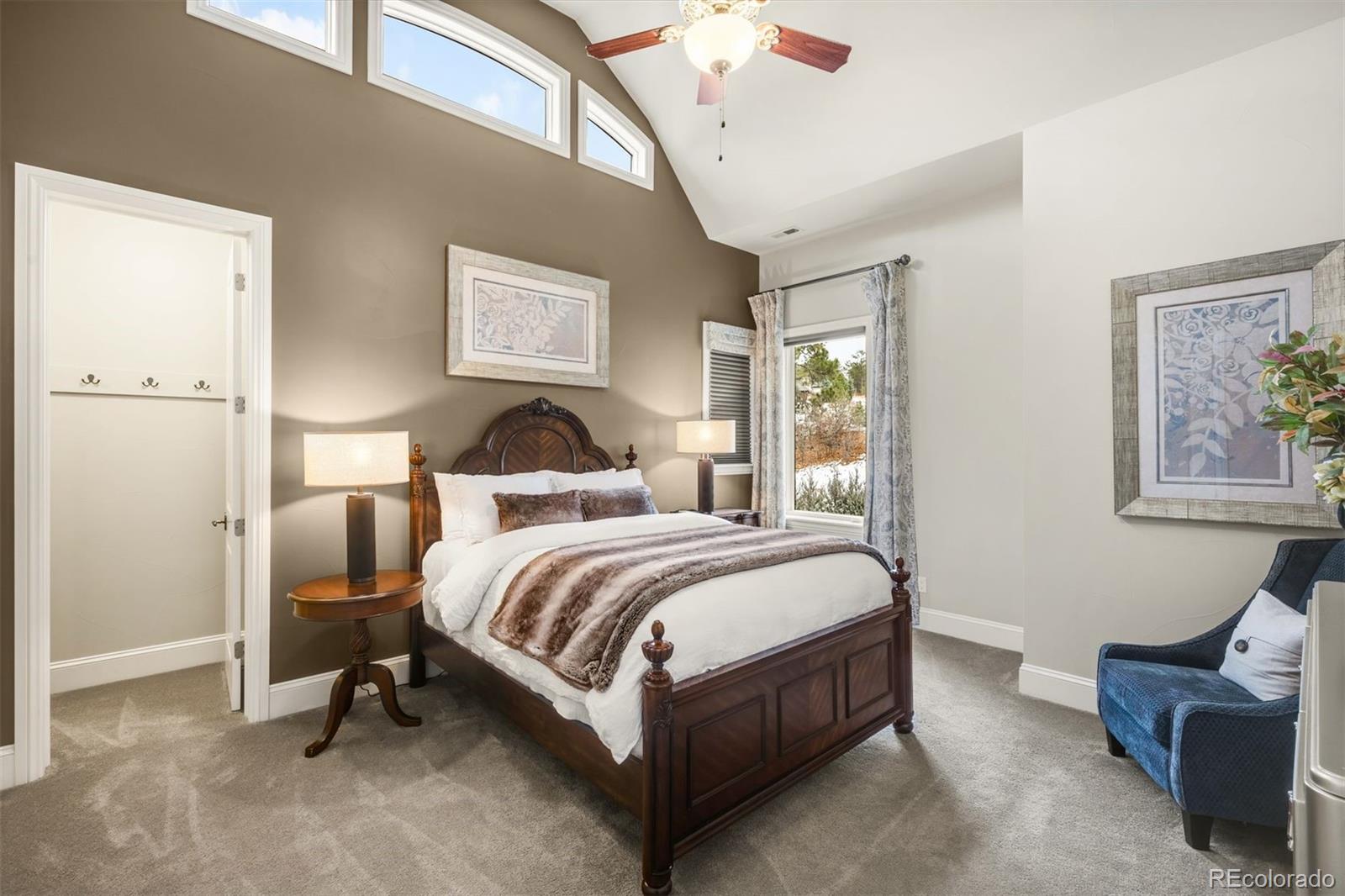 2198 Avenida Del Sol