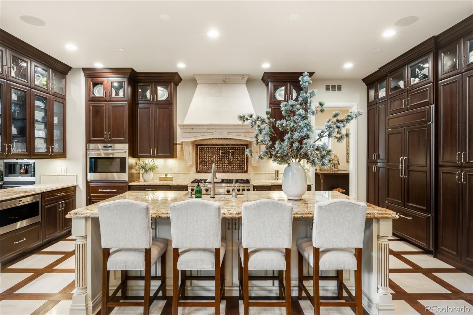 2198 Avenida Del Sol