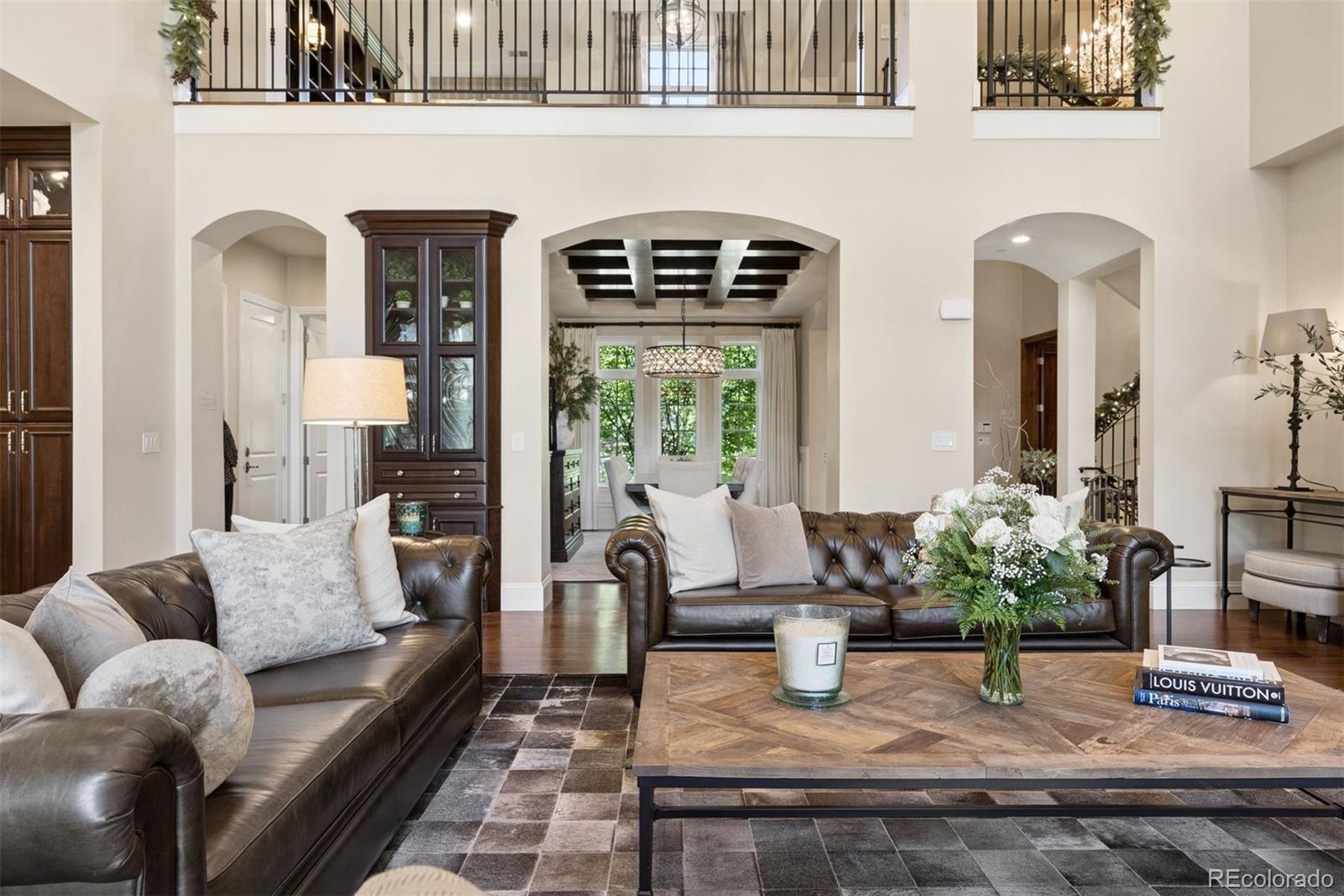 2198 Avenida Del Sol