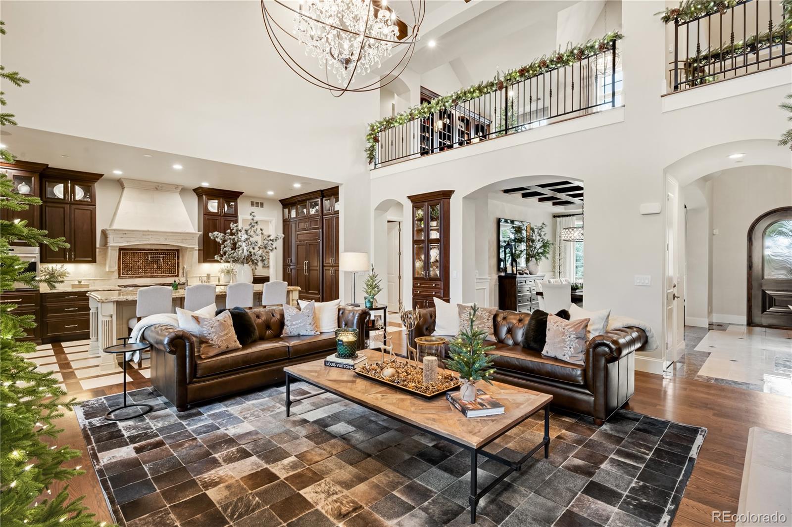 2198 Avenida Del Sol