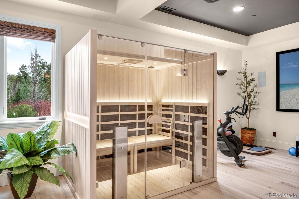 2198 Avenida Del Sol