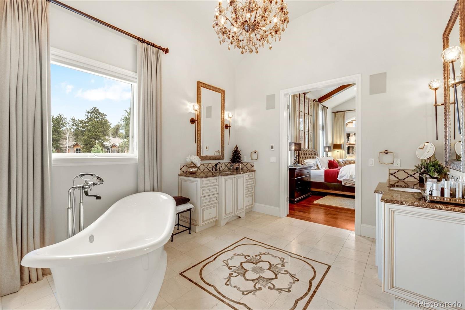 2198 Avenida Del Sol