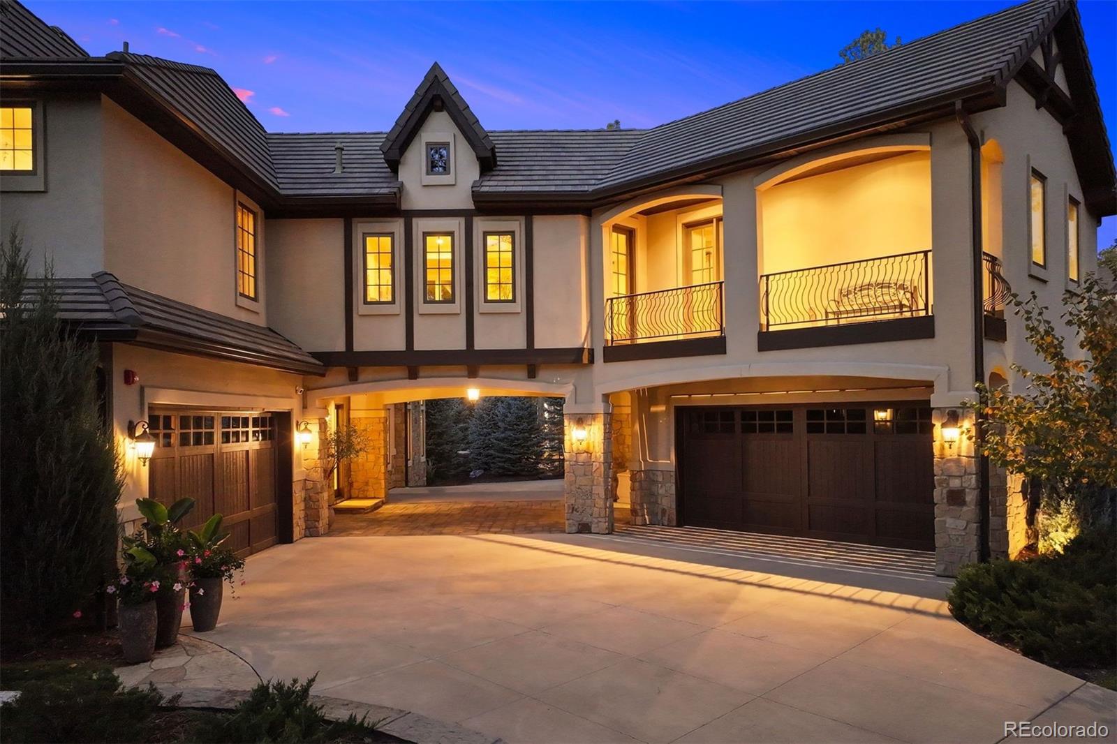 2198 Avenida Del Sol