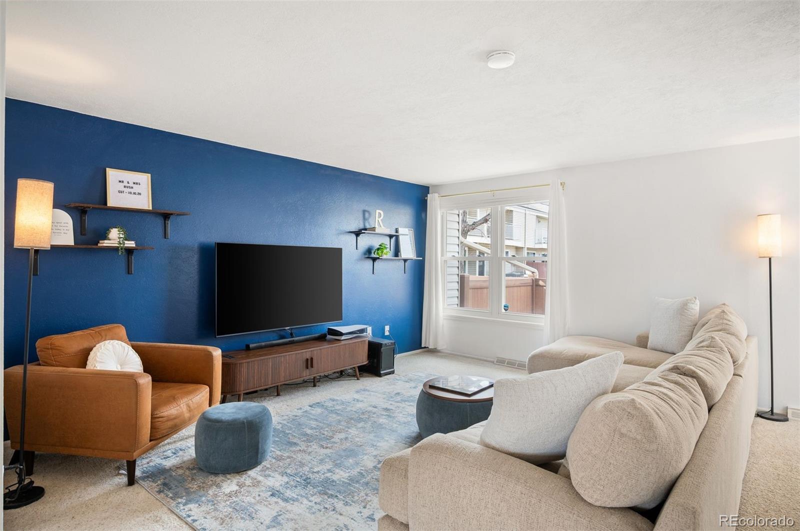 4367 E Maplewood Way