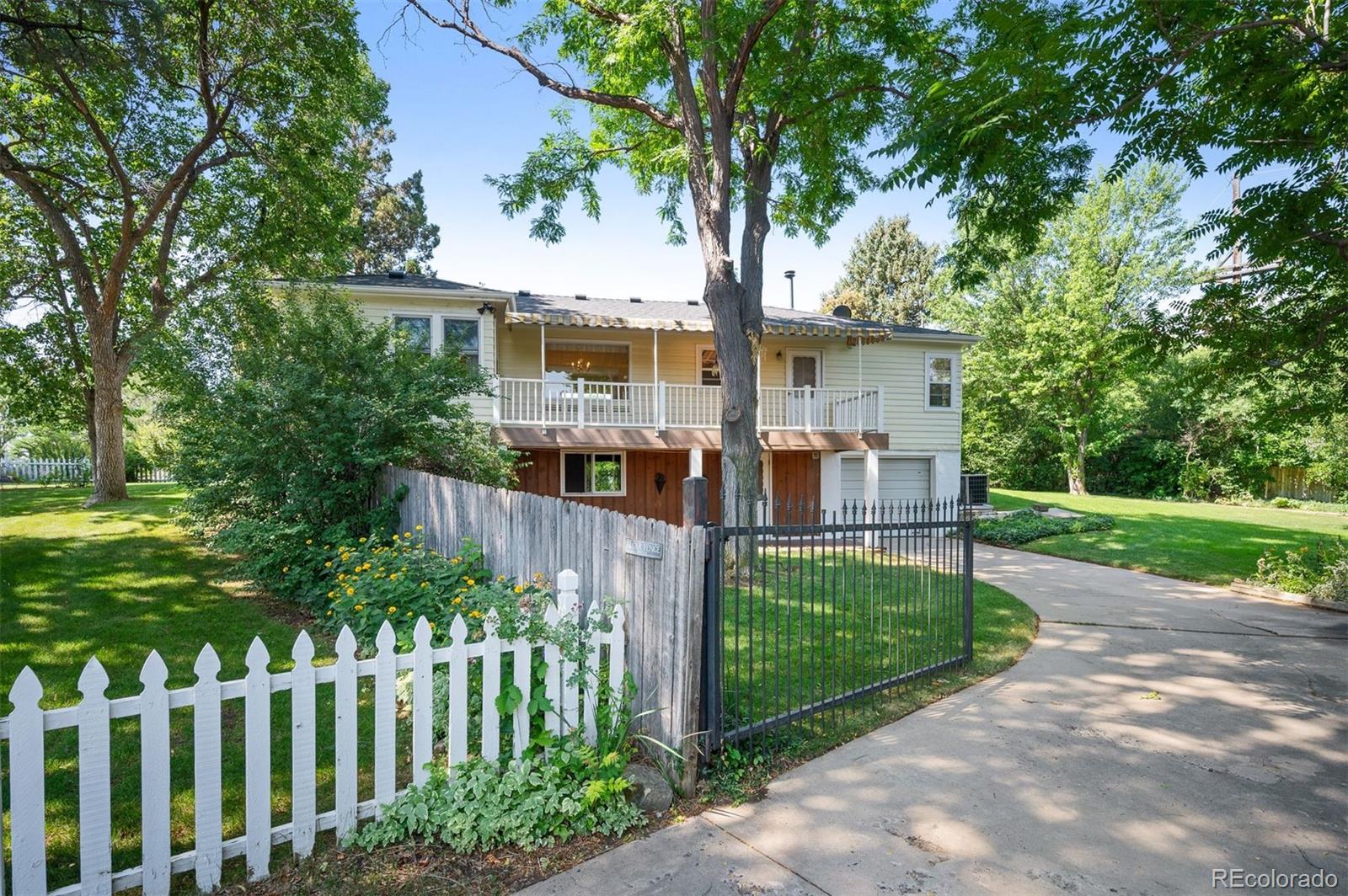 1713 W Ridge Road